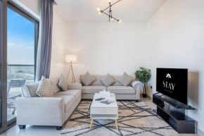 STAY BY LATINEM Luxury 1BR Holiday Home CVR A609 near Burj Khalifa